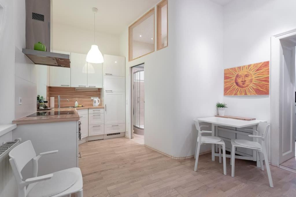 Danube Art Apartments Viena Exterior foto